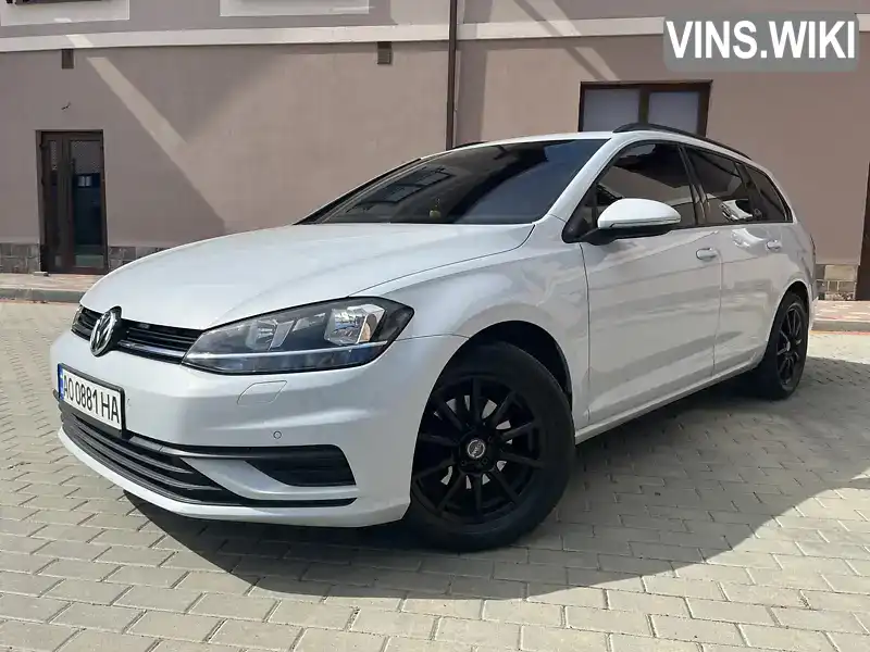 WVWZZZAUZJP518219 Volkswagen Golf 2017 Универсал 1.6 л. Фото 2