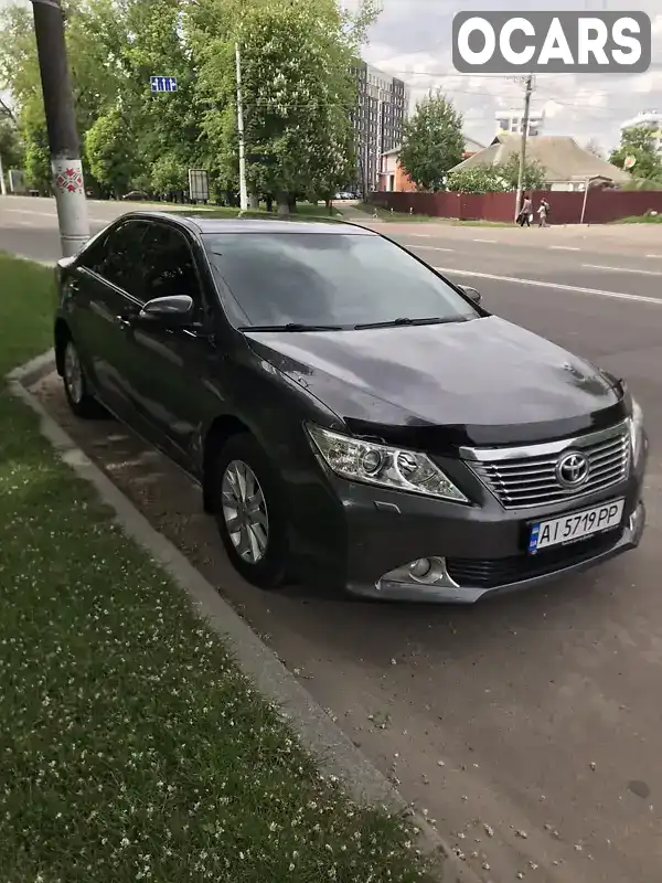 Седан Toyota Camry 2013 2.5 л. Автомат обл. Київська, Бориспіль - Фото 1/21