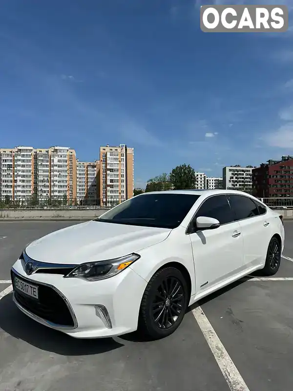 Седан Toyota Avalon 2014 2.5 л. Автомат обл. Львівська, Львів - Фото 1/20