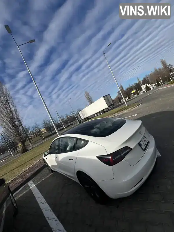 5YJ3E1EA7MF081754 Tesla Model 3 2021 Седан  Фото 4