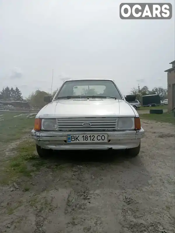 Хетчбек Ford Escort 1985 1.3 л. Ручна / Механіка обл. Волинська, Ківерці - Фото 1/8