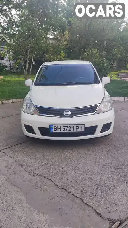 Седан Nissan Versa 2012 1.8 л. Автомат обл. Одеська, Одеса - Фото 1/14