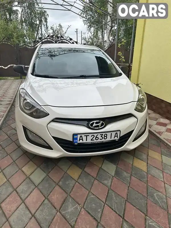 Універсал Hyundai i30 2012 1.5 л. Ручна / Механіка обл. Івано-Франківська, Івано-Франківськ - Фото 1/7