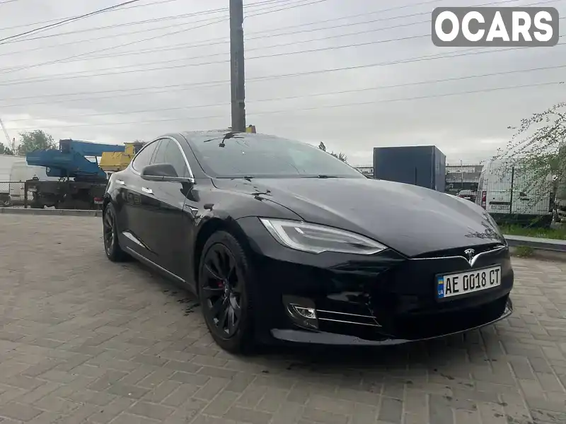 5YJSA1E4XLF390814 Tesla Model S 2020 Лифтбек  Фото 1