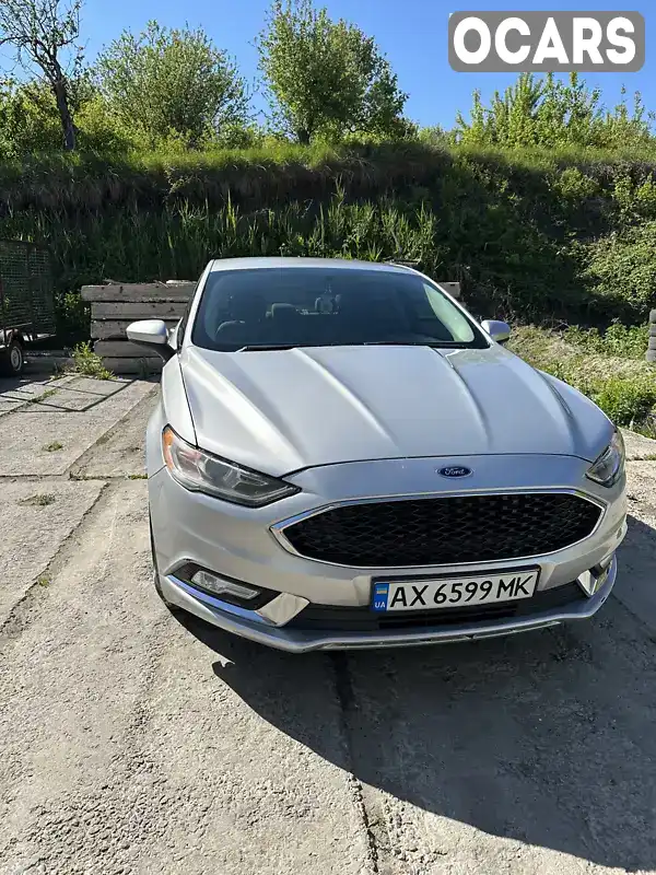 Седан Ford Fusion 2018 2.49 л. Автомат обл. Харківська, Чугуїв - Фото 1/11