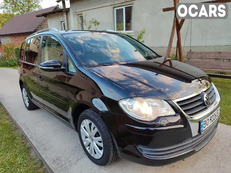 Мінівен Volkswagen Touran 2010 1.4 л. Ручна / Механіка обл. Тернопільська, Монастириська - Фото 1/21