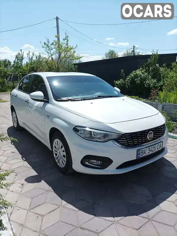 Седан Fiat Tipo 2017 1.37 л. Ручна / Механіка обл. Рівненська, Острог - Фото 1/16