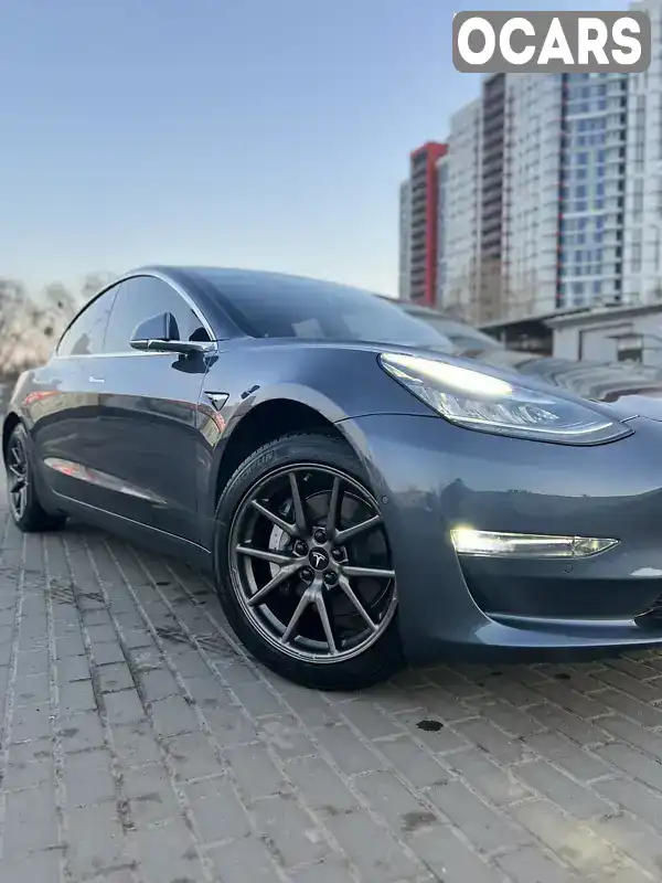 Седан Tesla Model 3 2020 null_content л. Варіатор обл. Київська, Київ - Фото 1/21