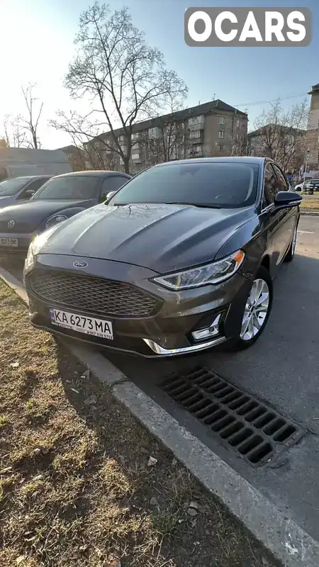 3FA6P0SU1KR147586 Ford Fusion 2019 Седан  Фото 1