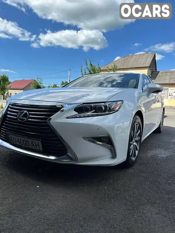 Седан Lexus ES 2018 2.5 л. Автомат обл. Закарпатська, Мукачево - Фото 1/21