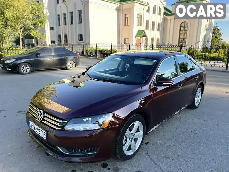 Седан Volkswagen Passat 2011 2.48 л. Автомат обл. Донецька, Покровськ (Красноармійськ) - Фото 1/15