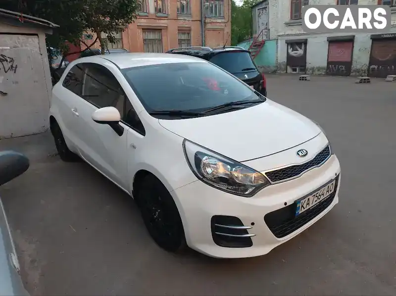 Хетчбек Kia Rio 2015 1.4 л. Автомат обл. Київська, Київ - Фото 1/8