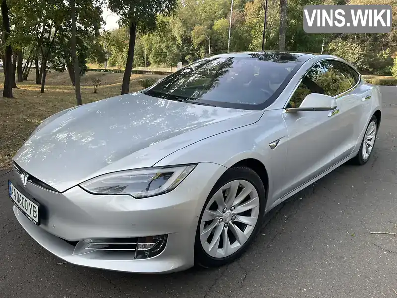 Ліфтбек Tesla Model S 2018 null_content л. обл. Київська, Київ - Фото 1/21