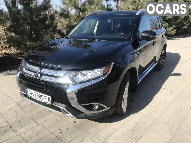 Позашляховик / Кросовер Mitsubishi Outlander 2018 2 л. Автомат обл. Донецька, Покровськ (Красноармійськ) - Фото 1/10