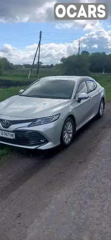 Седан Toyota Camry 2020 2.49 л. Автомат обл. Полтавська, Козельщина - Фото 1/9