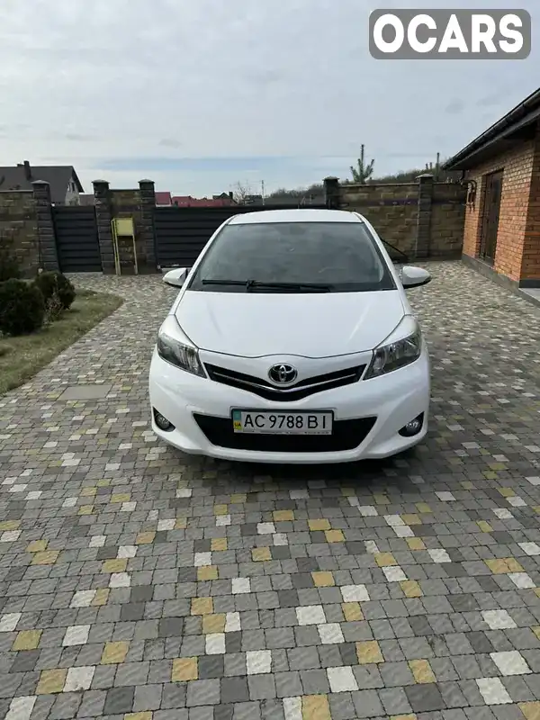 Хетчбек Toyota Yaris 2013 1.33 л. Автомат обл. Волинська, Луцьк - Фото 1/15