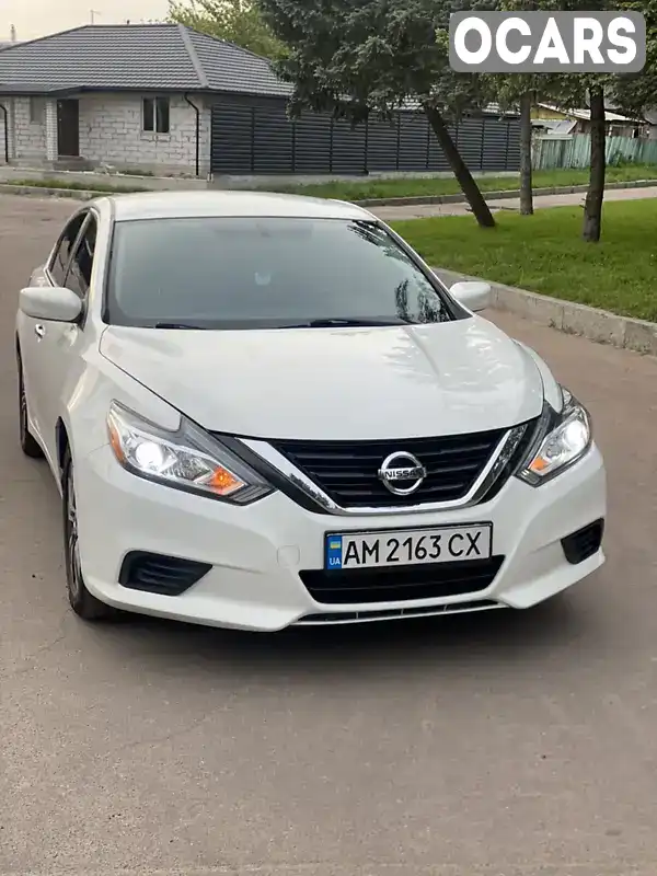 Седан Nissan Altima 2017 2.49 л. Варіатор обл. Житомирська, Житомир - Фото 1/12