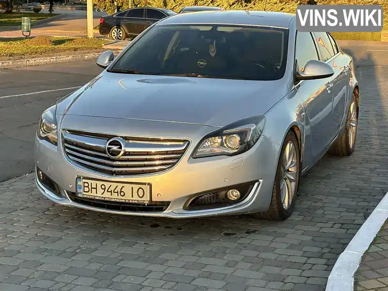 Седан Opel Insignia 2013 1.96 л. Ручна / Механіка обл. Одеська, Южне (Південне) - Фото 1/13