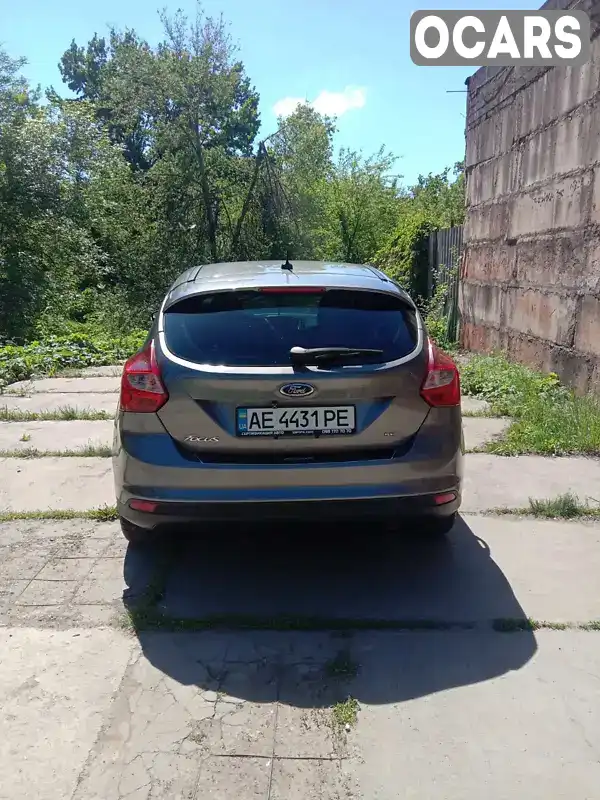 1FADP3K20EL250797 Ford Focus 2014 Хэтчбек 2 л. Фото 2