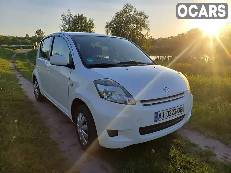 Хэтчбек Daihatsu Sirion 2009 1 л. Ручная / Механика обл. Киевская, Фастов - Фото 1/21