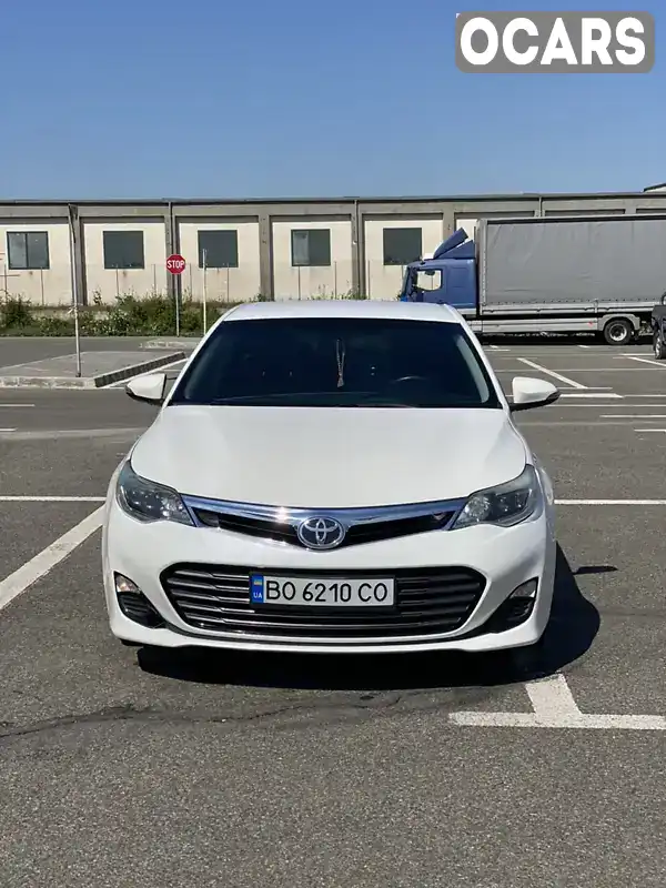 Седан Toyota Avalon 2015 3.46 л. Автомат обл. Закарпатська, Мукачево - Фото 1/21