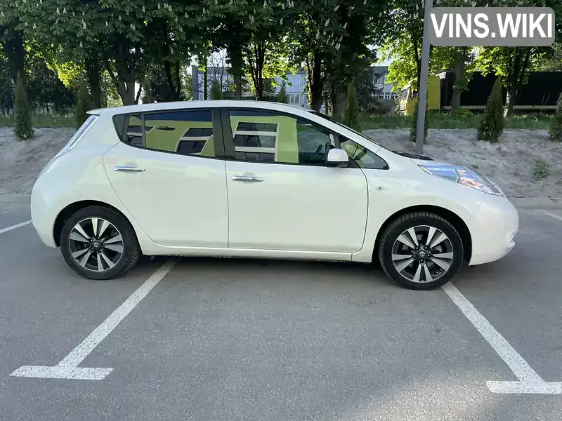 Хэтчбек Nissan Leaf 2016 null_content л. Автомат обл. Ровенская, Ровно - Фото 1/21