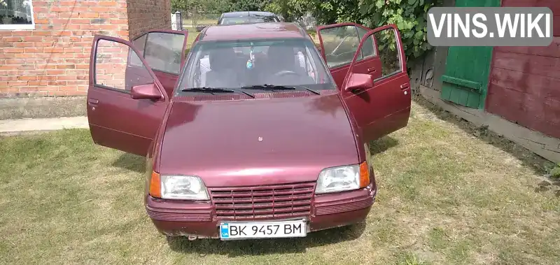 Хэтчбек Opel Kadett 1985 1.3 л. обл. Волынская, Луцк - Фото 1/13