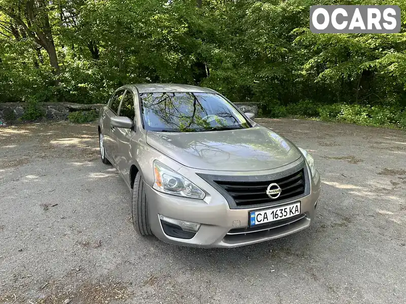 Седан Nissan Altima 2013 2.49 л. Варіатор обл. Черкаська, Корсунь-Шевченківський - Фото 1/11