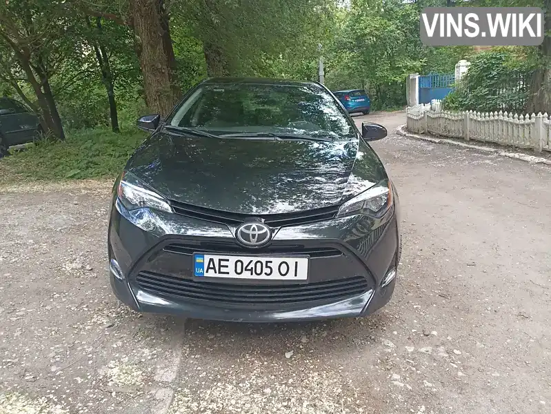 Седан Toyota Corolla 2017 1.8 л. Вариатор обл. Днепропетровская, Днепр (Днепропетровск) - Фото 1/15