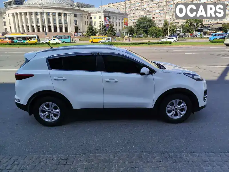 U5YPG81ABHL258247 Kia Sportage 2017 Позашляховик / Кросовер 2 л. Фото 7