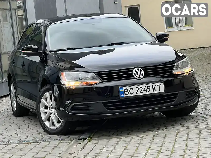 Седан Volkswagen Jetta 2011 2.47 л. Автомат обл. Львовская, Дрогобыч - Фото 1/21