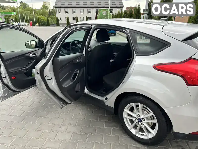 1FADP3K20FL208518 Ford Focus 2014 Хэтчбек 2 л. Фото 3