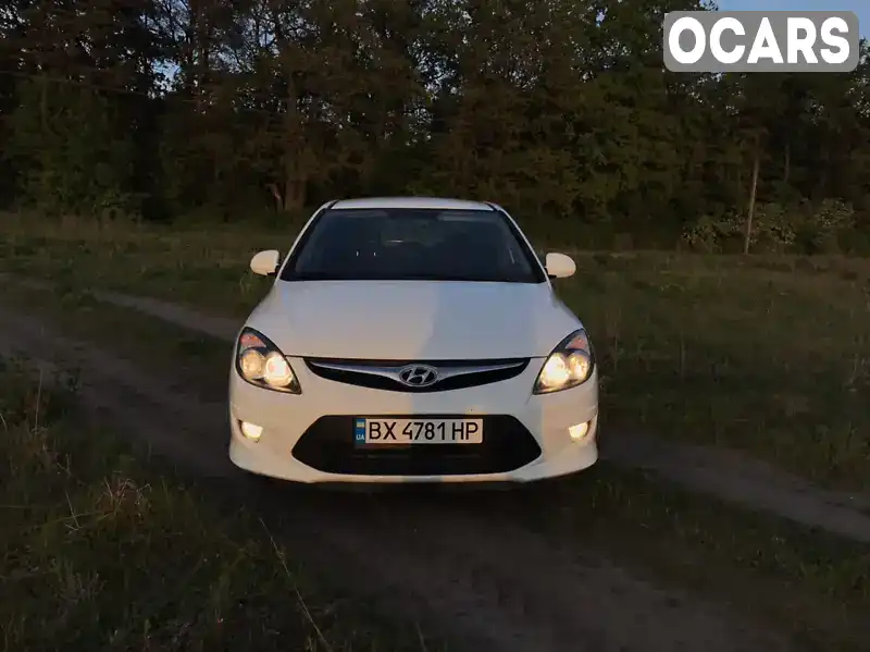 Хетчбек Hyundai i30 2011 1.4 л. Ручна / Механіка обл. Хмельницька, Шепетівка - Фото 1/21