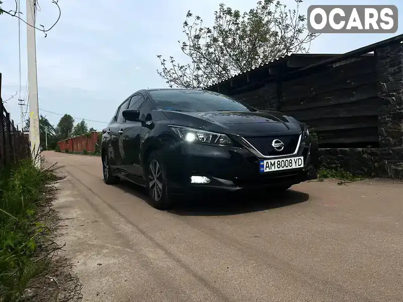 Хэтчбек Nissan Leaf 2018 null_content л. обл. Житомирская, Житомир - Фото 1/12