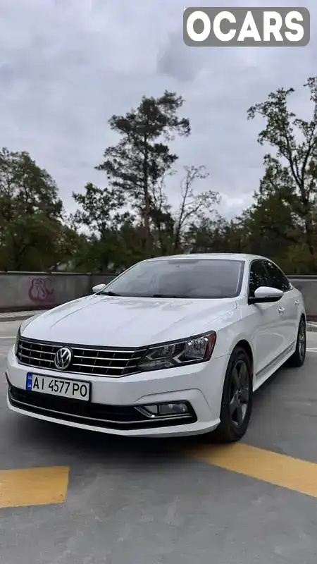 Седан Volkswagen Passat 2016 1.8 л. Автомат обл. Киевская, Ирпень - Фото 1/20