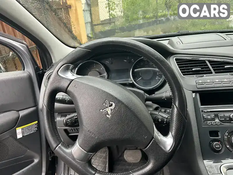 VF30ARHHAFS105763 Peugeot 5008 2015 Мікровен 2 л. Фото 9