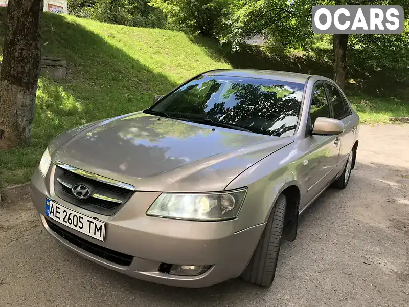 Седан Hyundai Sonata 2007 2 л. Ручная / Механика обл. Днепропетровская, Каменское (Днепродзержинск) - Фото 1/21