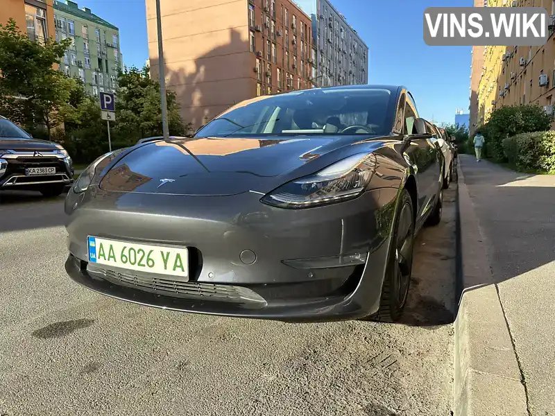 Седан Tesla Model 3 2019 null_content л. Автомат обл. Київська, Київ - Фото 1/19