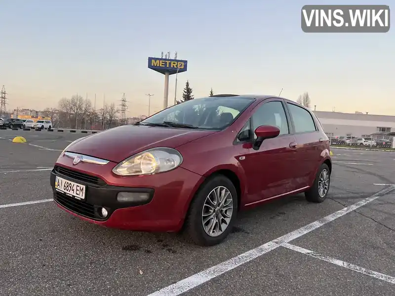 Хэтчбек Fiat Grande Punto 2011 1.37 л. Автомат обл. Киевская, Киев - Фото 1/21