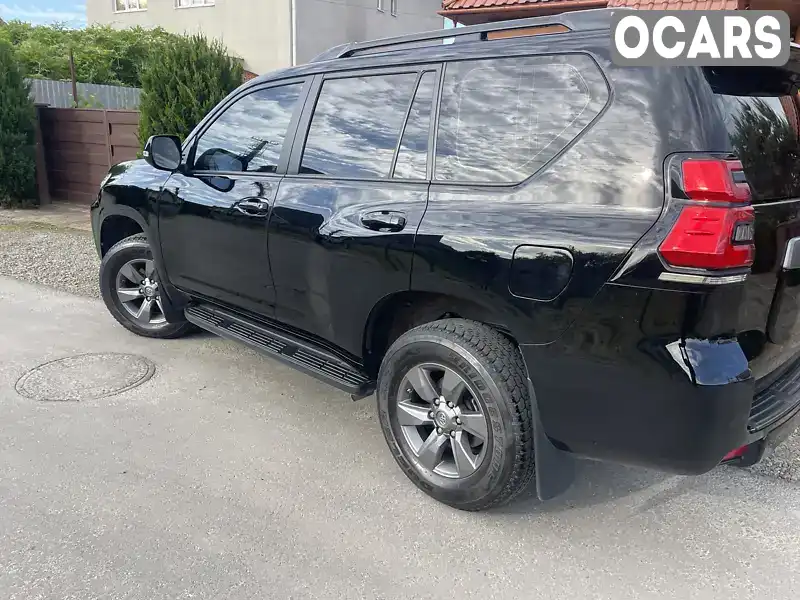 Позашляховик / Кросовер Toyota Land Cruiser Prado 2019 3.96 л. Автомат обл. Закарпатська, Ужгород - Фото 1/15