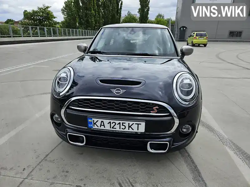 Хэтчбек MINI Hatch 2019 2 л. Автомат обл. Киевская, Киев - Фото 1/21