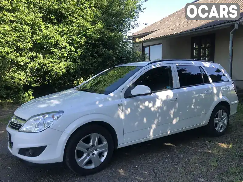 W0L0AHL35A2054503 Opel Astra 2010 Універсал 1.69 л. Фото 2