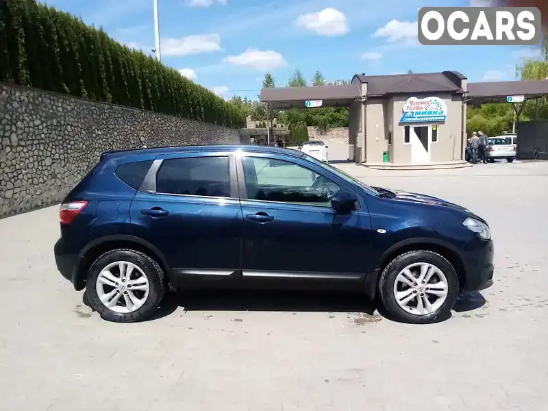 Позашляховик / Кросовер Nissan Qashqai 2011 1.6 л. Ручна / Механіка обл. Тернопільська, Тернопіль - Фото 1/12