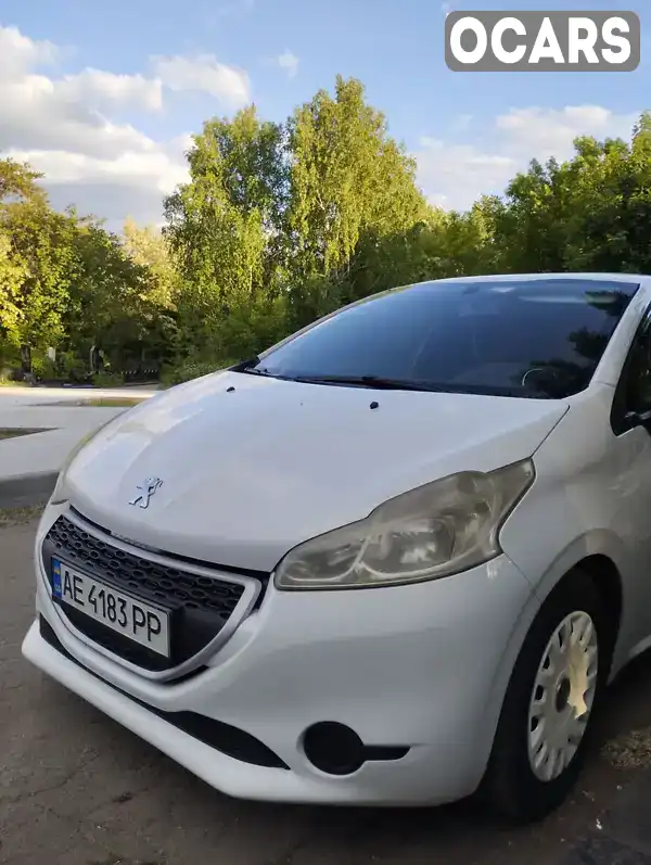 Хетчбек Peugeot 208 2012 1.4 л. Ручна / Механіка обл. Дніпропетровська, Дніпро (Дніпропетровськ) - Фото 1/9