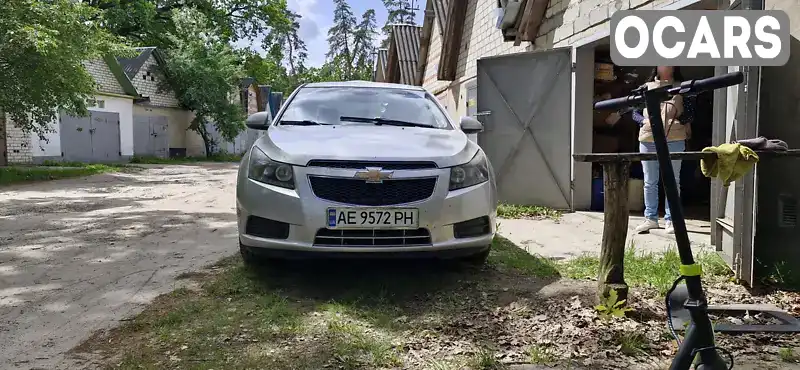 1G1PE5S9XB7226154 Chevrolet Cruze 2011 Седан 1.4 л. Фото 1