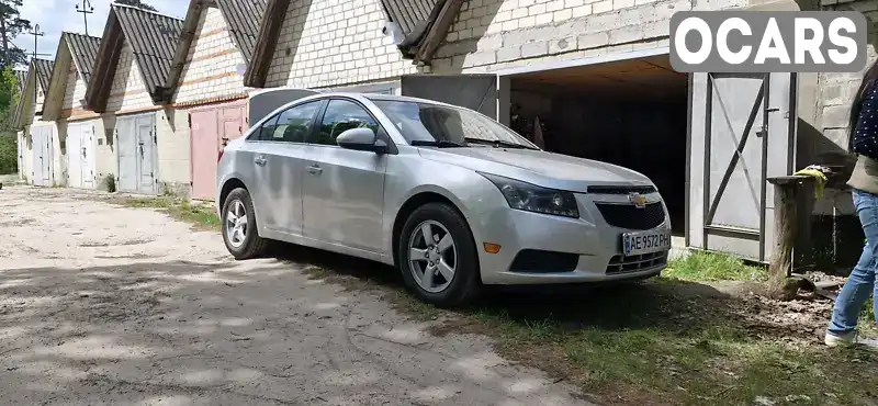 1G1PE5S9XB7226154 Chevrolet Cruze 2011 Седан 1.4 л. Фото 5