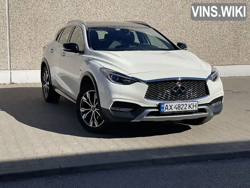 Внедорожник / Кроссовер Infiniti QX30 2016 1.99 л. Автомат обл. Киевская, Киев - Фото 1/10