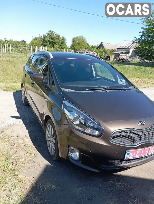 Мікровен Kia Carens 2014 1.7 л. Ручна / Механіка обл. Дніпропетровська, Дніпро (Дніпропетровськ) - Фото 1/16