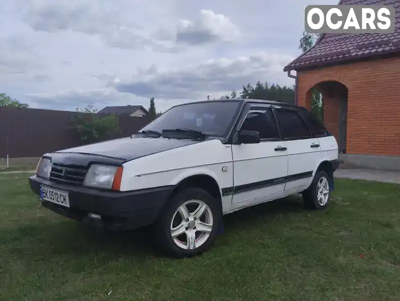 Хетчбек ВАЗ / Lada 2109 2004 1.5 л. Ручна / Механіка обл. Рівненська, Зарічне - Фото 1/10