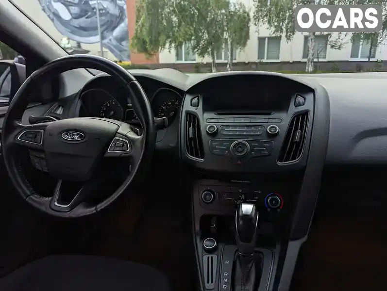 1FADP3F28FL227909 Ford Focus 2015 Седан  Фото 3